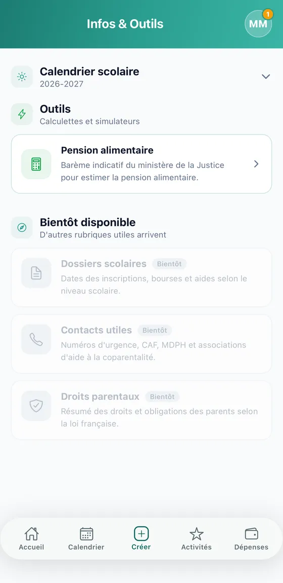 Écran Infos et outils listant le calendrier scolaire et le simulateur de pension alimentaire.